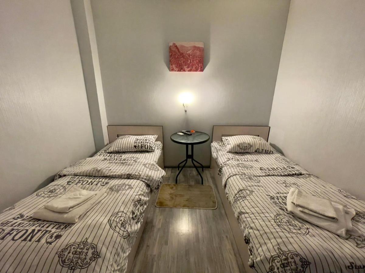 Mr Guest House Тбилиси Экстерьер фото