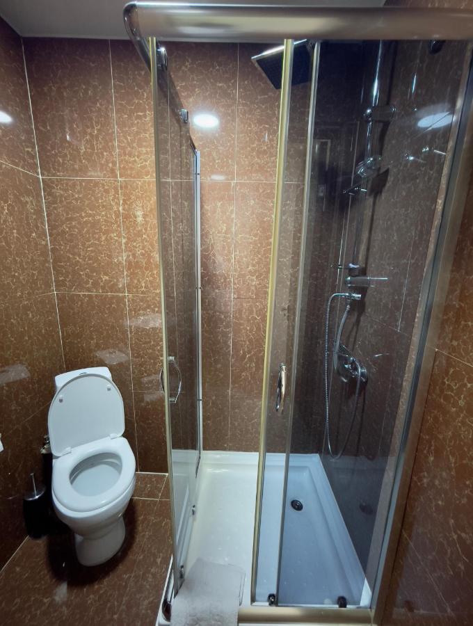 Mr Guest House Тбилиси Экстерьер фото