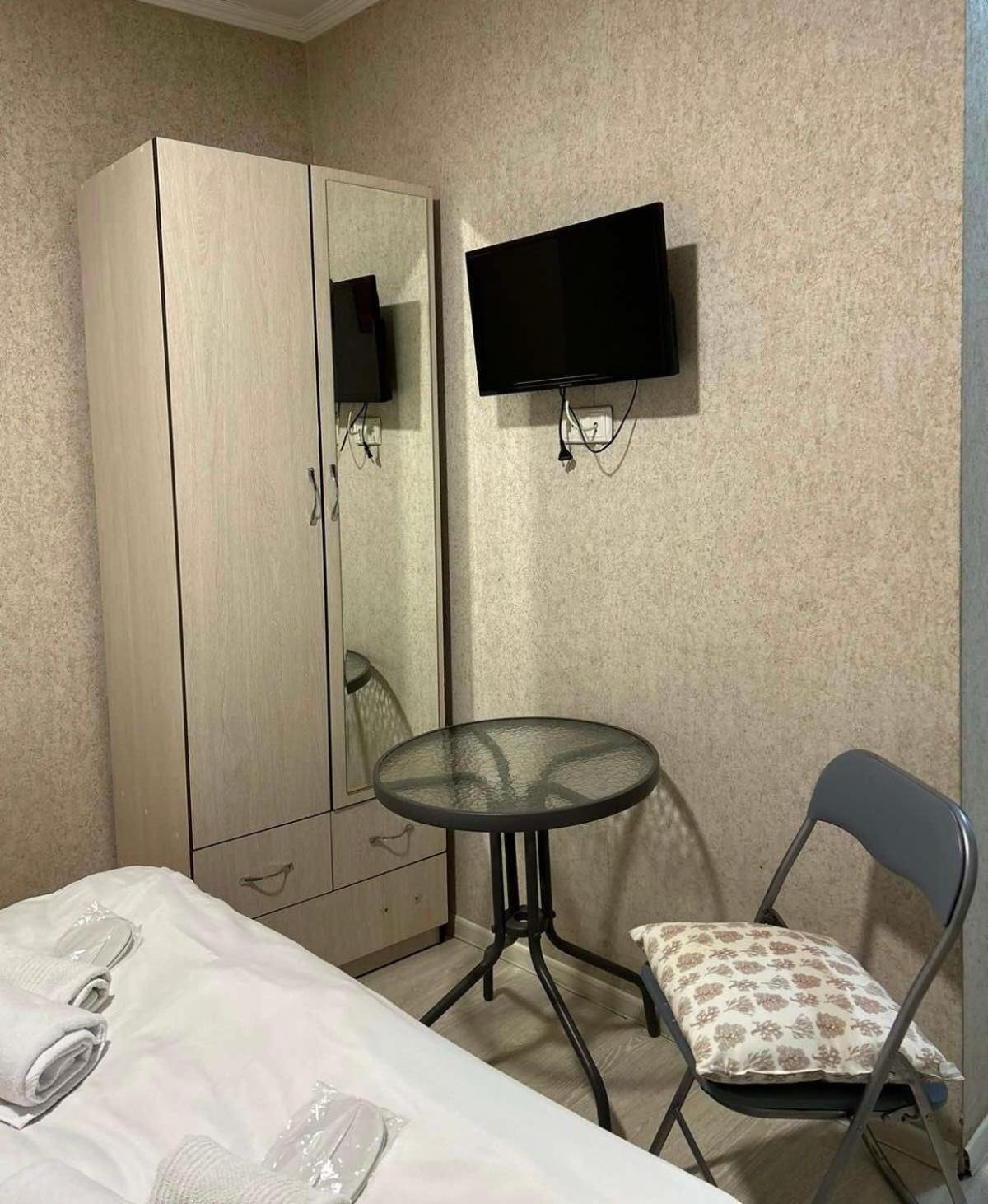 Mr Guest House Тбилиси Экстерьер фото